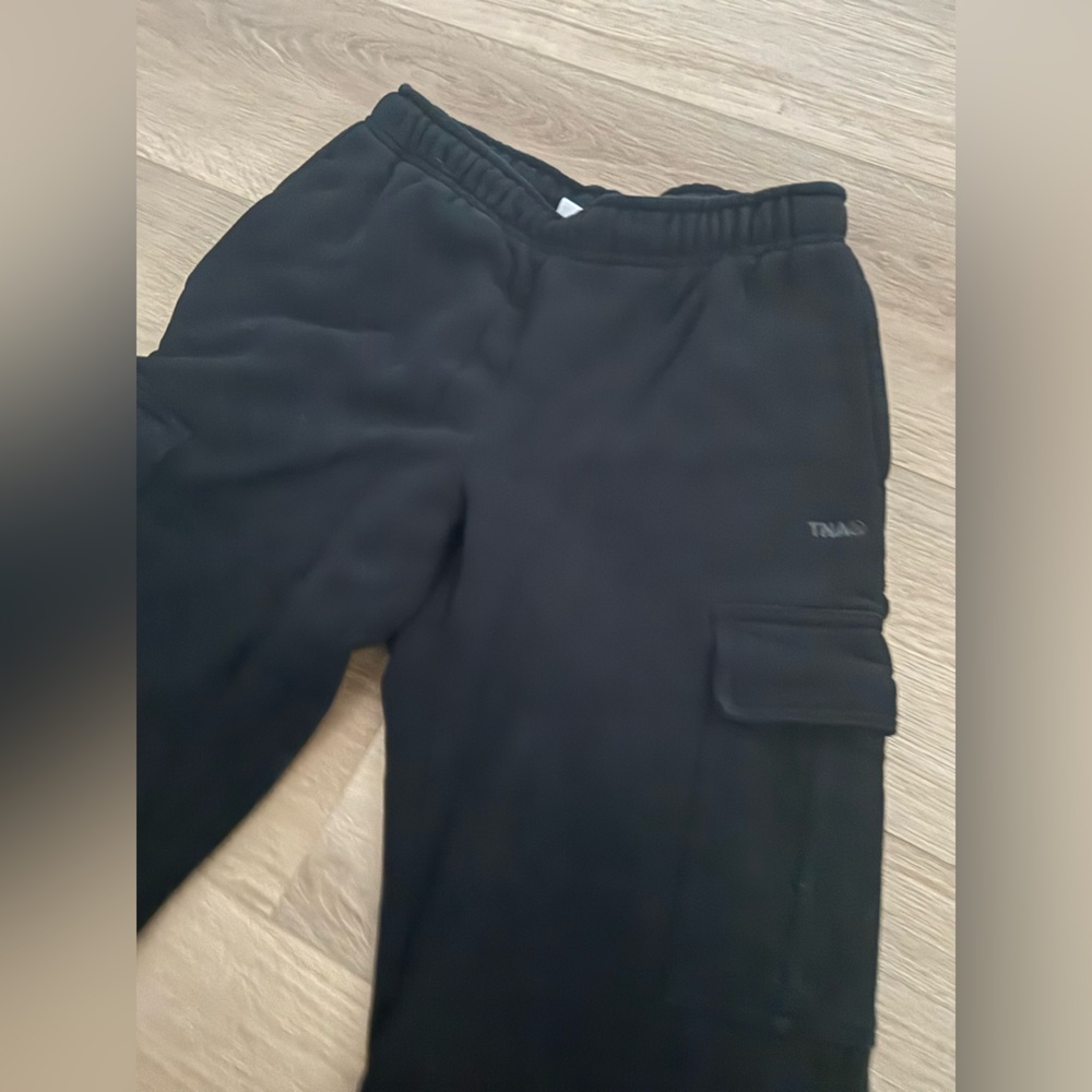 TNA cozy fleece cargo pant